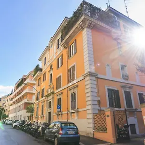 https://parioli-modern-studio.it-romehotels.com